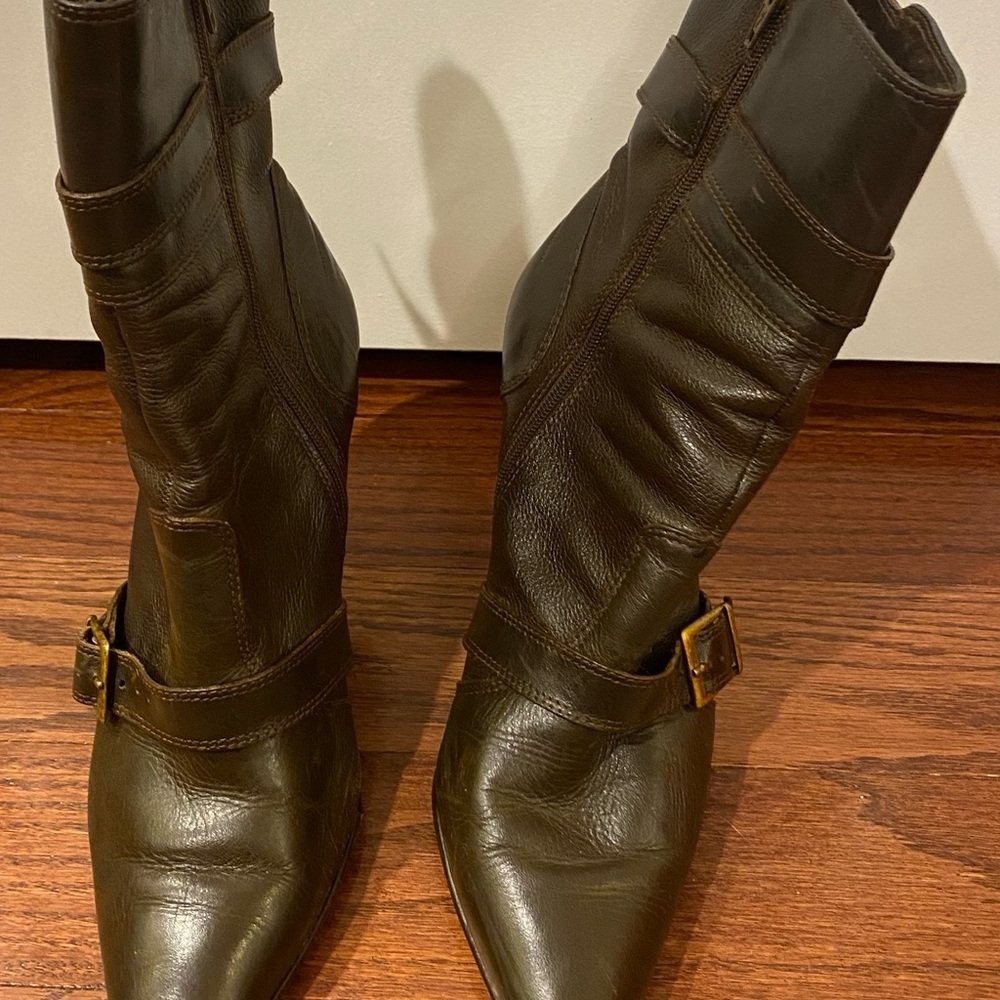 Matisse Heeled Boots Sz 7.5 Brown Leather Zip Closure Buckles Made In Brazil